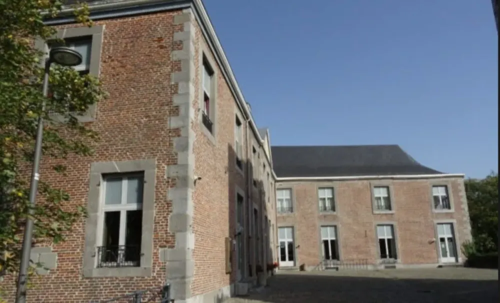 AVANT 1 (Grand)